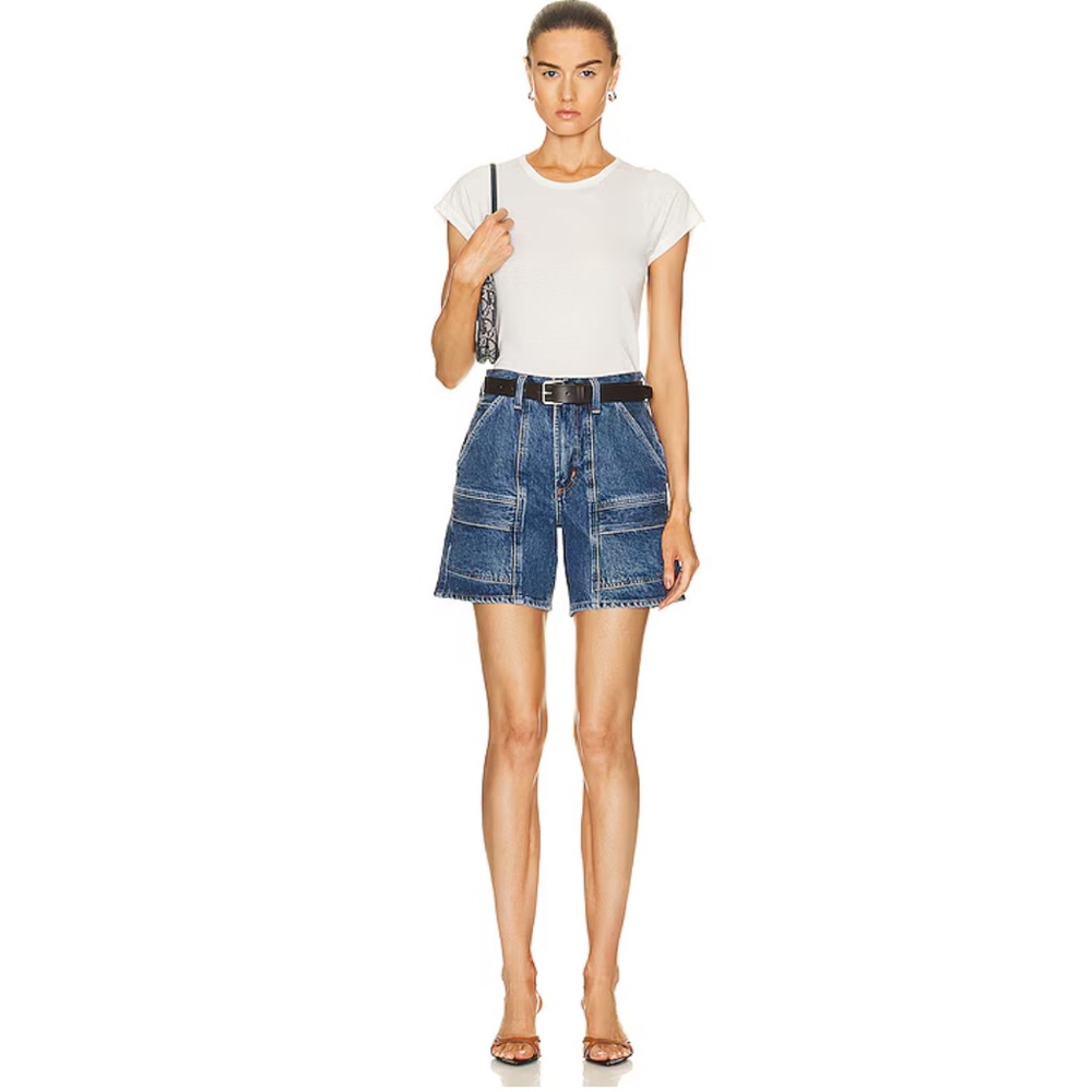 Adorable size 26 cooper cargo shorts in ambition!
